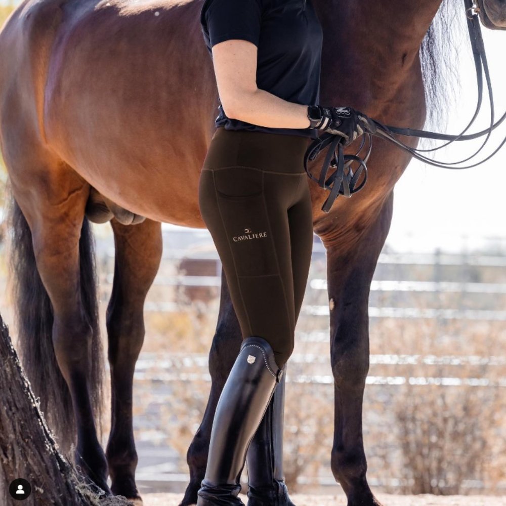 EUC. THE GRAND PRIX FULL SEAT RIDING TIGHTS - Chocolate Brown (Bay) - L